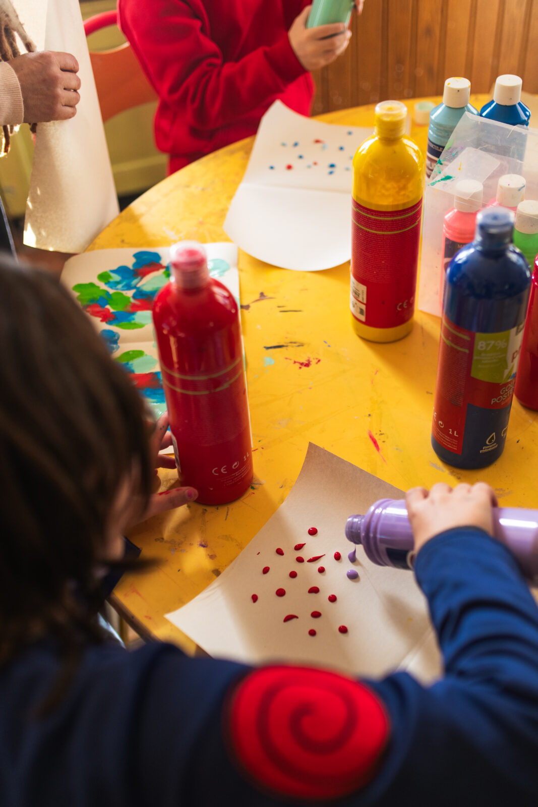 Atelier artistique de gestion des émotions à l'école HPI Arborescences Lille